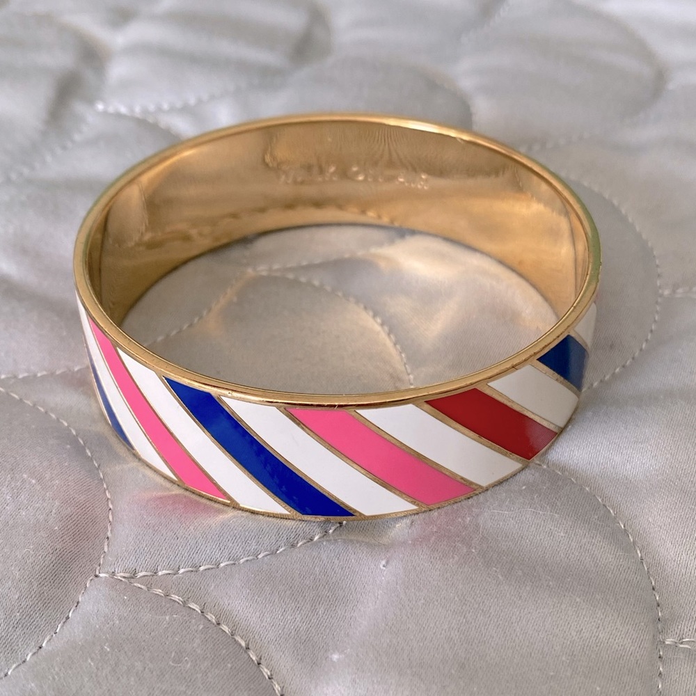 Kate Spade ♠️ Walk on Air ♠️ Gold Bangle Bracelet
